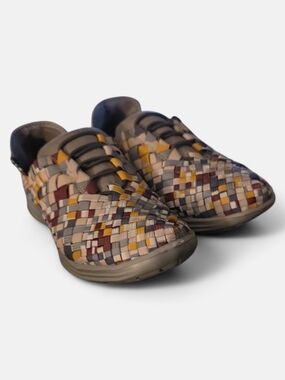 bernie mev. Women's Woven Slip-On Sneakers — Gray, Brown, Yellow